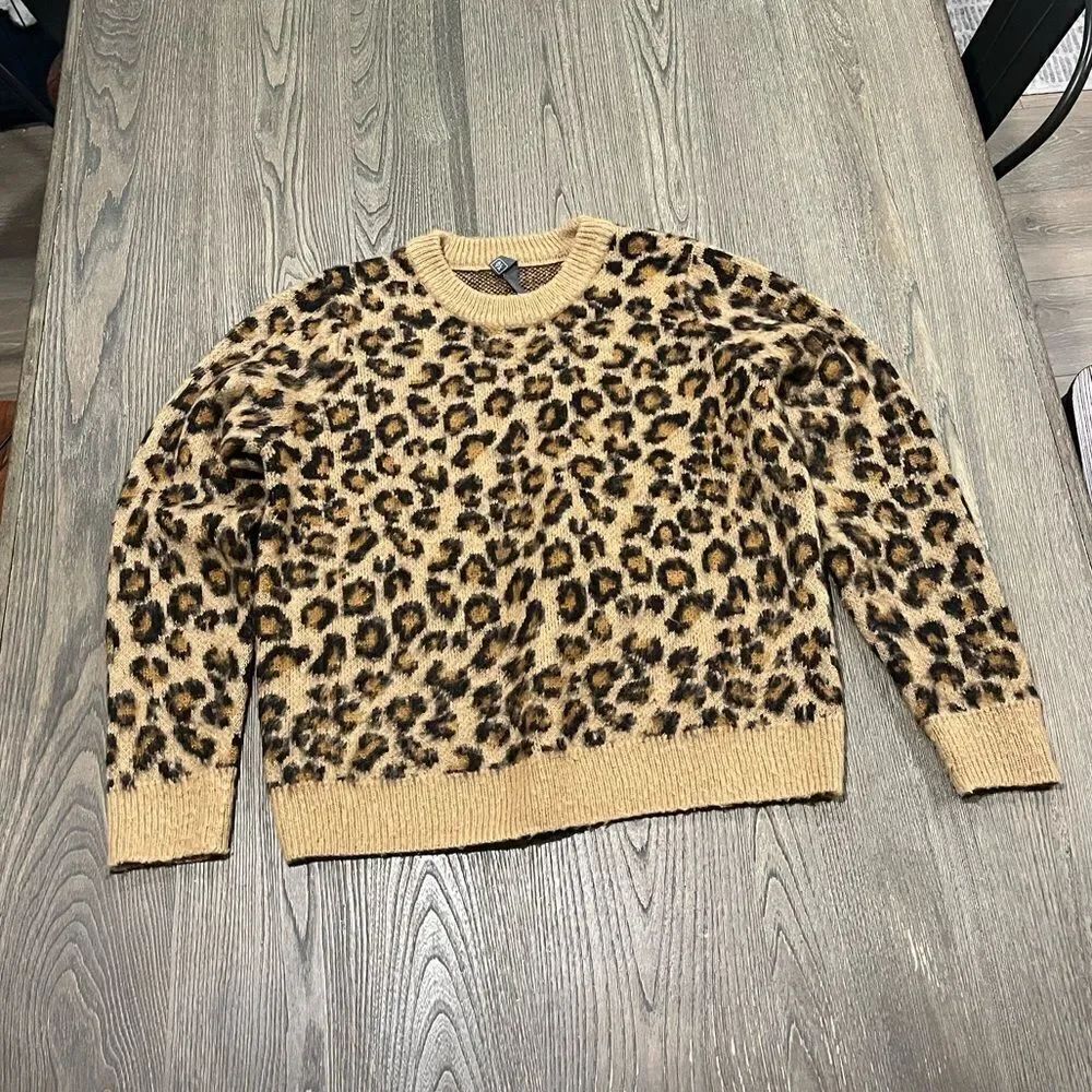 ALYA Fashion Sweaater Crew Neck Leopard Pattern Cream Ribbed Hem Brown Size M